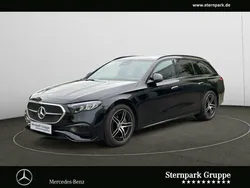 Lack obsidianschwarz Gebraucht 2024 Mercedes E220 AMG Kombi | 48.790 € (Superpreis)