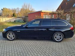 Schwarz Gebraucht 2017 BMW 520 Comfort Edition Kombi | 15.800 € (Fairer Preis)