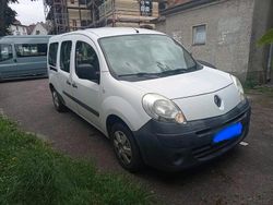 Weiß Gebraucht 2010 Renault Kangoo Van / Kleinbus | 2.900 €