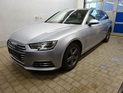 Florettsilber metallic Gebraucht 2016 Audi A4 Sport Kombi | 17.550 € (Superpreis)