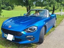 Blau Gebraucht 2018 Fiat 124 Spider Lusso Cabrio | 17.800 € (Guter Preis)