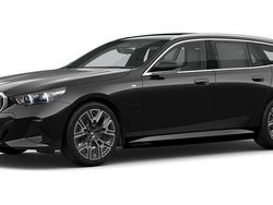 Schwarz Gebraucht 2025 BMW 530e Comfort Edition Kombi | 75.086 €