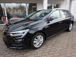 Schwarz Gebraucht 2021 Renault Mégane IV Zen Limousine | 18.990 € (Fairer Preis)