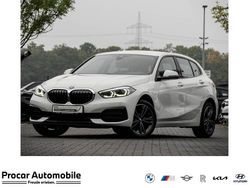Weiß Gebraucht 2022 BMW 120 Sport Line Kleinwagen | 21.990 € (Guter Preis)