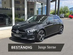 Kosmosschwarz lack Gebraucht 2019 Mercedes A220 Progressive Limousine | 22.990 € (Fairer Preis)