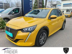Gelb Gebraucht 2021 Peugeot e-208 Allure Kleinwagen | 14.990 € (Fairer Preis)