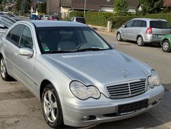Grau Gebraucht 2003 Mercedes C240 Elegance Limousine | 3.499 € (Guter Preis)