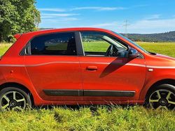 Rot Gebraucht 2019 Renault Twingo LIMITED Kleinwagen | 9.100 € (Guter Preis)