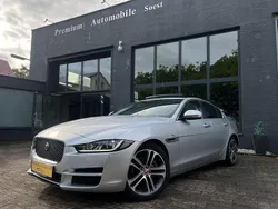 Silber Gebraucht 2017 Jaguar XE Prestige Limousine | 17.990 € (Guter Preis)
