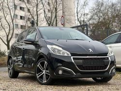 Lackierung schwarz metallic Gebraucht 2016 Peugeot 208 GT-line Kleinwagen | 9.900 € (Fairer Preis)