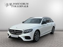 Weiß Gebraucht 2018 Mercedes E220 AMG line Limousine | 27.490 € (Guter Preis)