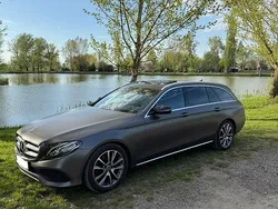 Beige Gebraucht 2016 Mercedes E220 Kombi | 13.000 €