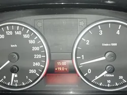 Grau Gebraucht 2006 BMW 318 Limousine | 5.300 € (Etwas zu teuer)