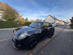 Schwarz Gebraucht 2016 Mini ONE Kleinwagen | 12.700 € (Fairer Preis)
