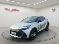 Shimmering silver metallic/sch Gebraucht 2023 Toyota C-HR Sport SUV | 38.990 € (Fairer Preis)