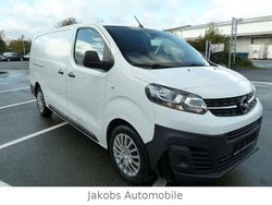 Weiß Gebraucht 2021 Opel Vivaro Van | 11.900 € (Superpreis)