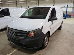 Weiß Gebraucht 2021 Mercedes Vito Van | 19.992 € (Superpreis)