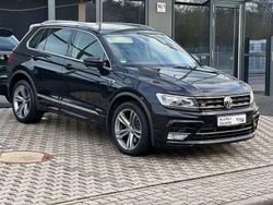 Schwarz Gebraucht 2017 VW Tiguan Highline SUV | 25.399 € (Superpreis)