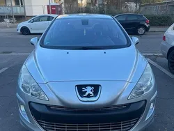 Silber Gebraucht 2008 Peugeot 308 Coupé | 3.290 € (Etwas zu teuer)