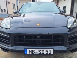 Blau Gebraucht 2022 Porsche Cayenne GTS SUV | 85.680 € (Guter Preis)