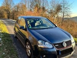 Blau Gebraucht 2006 VW Golf V Edition Limousine | 9.899 €