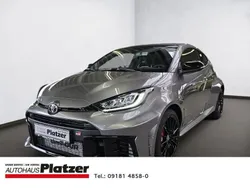 Silber Neu 2025 Toyota Yaris Kleinwagen | 54.220 € (Etwas zu teuer)