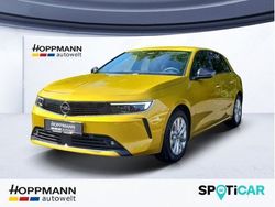 Gelb Gebraucht 2023 Opel Astra Edition Limousine | 20.990 € (Fairer Preis)