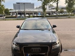 Grau Gebraucht 2009 Audi Coupé Coupé | 9.750 €