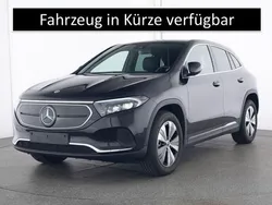 Mercedes EQA250+