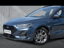 Blau Gebraucht 2024 Ford Focus Kombi | 29.549 € (Fairer Preis)
