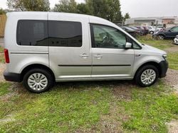 Silber Gebraucht 2020 VW Caddy Trendline Van / Kleinbus | 15.990 € (Etwas zu teuer)