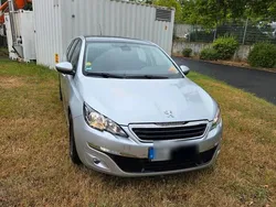 Silber Gebraucht 2015 Peugeot 308 Business-Line Kombi | 6.600 € (Fairer Preis)