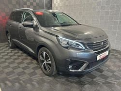 Grau Gebraucht 2019 Peugeot 5008 Active SUV | 14.770 € (Guter Preis)