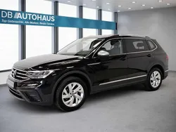 Schwarz Gebraucht 2023 VW Tiguan Allspace Life SUV | 29.980 € (Superpreis)