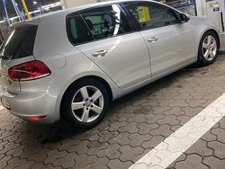 Grau Gebraucht 2011 VW Golf VI Sportline Limousine | 7.499 € (Etwas zu teuer)