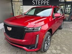 Rot Neu 2024 Cadillac Escalade SUV | 119.900 € (Superpreis)