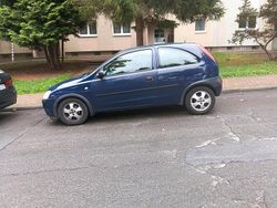 Blau Gebraucht 2003 Opel Corsa Kleinwagen | 800 € (Guter Preis)
