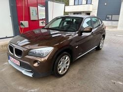 Braun Gebraucht 2012 BMW X1 SUV | 5.990 € (Guter Preis)