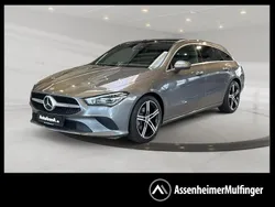Grau Gebraucht 2023 Mercedes CLA200 Shooting Brake Progressive Kombi | 28.798 € (Fairer Preis)