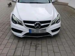Weiß Gebraucht 2014 Mercedes E200 AMG line Cabrio | 17.500 € (Fairer Preis)