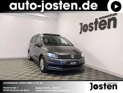Grau (indiumgrau metallic) Gebraucht 2020 VW Touran Comfortline Van / Kleinbus | 18.990 € (Superpreis)