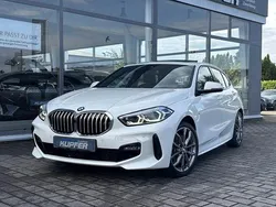 Alpinweiss Gebraucht 2023 BMW 120 M Sport Kleinwagen | 31.200 € (Fairer Preis)