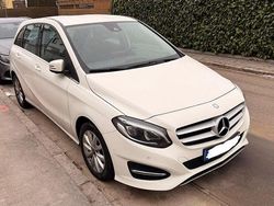 Weiß Gebraucht 2017 Mercedes B180 Van / Kleinbus | 13.900 € (Guter Preis)