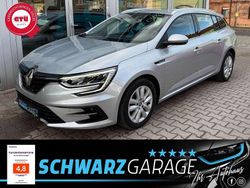 Silber Gebraucht 2022 Renault Mégane GrandTour Business Kombi | 18.490 € (Fairer Preis)