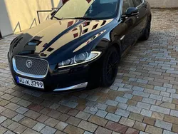 Schwarz Gebraucht 2011 Jaguar XF Limousine | 6.900 € (Fairer Preis)
