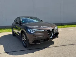 Braun Gebraucht 2019 Alfa Romeo Stelvio Veloce SUV | 27.900 € (Guter Preis)