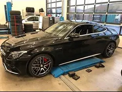 Schwarz Gebraucht 2016 Mercedes C63S AMG AMG Coupé | 48.000 € (Superpreis)
