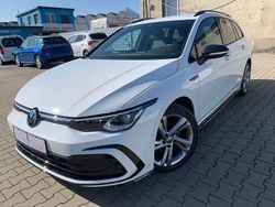 Weiss Gebraucht 2023 VW Golf VIII R-line Kombi | 24.985 € (Superpreis)