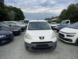 Weiß Gebraucht 2008 Peugeot Partner Comfort Van / Kleinbus | 1.888 € (Superpreis)