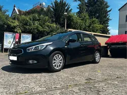 Schwarz Gebraucht 2014 Kia Ceed Sportswagon Vision Kombi | 4.900 € (Fairer Preis)